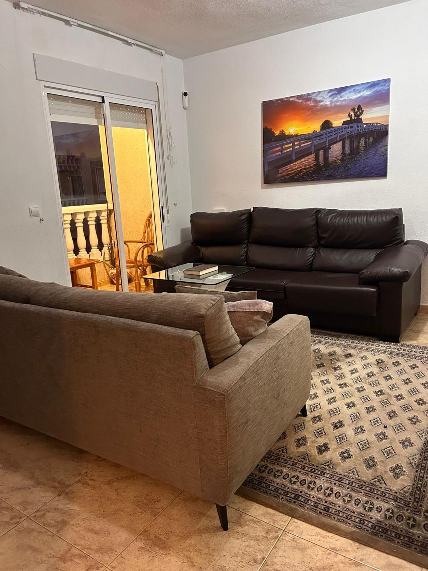 Apartamento Compartido - Solo El Dormitorio Es Privado Torrevieja Eksteriør bilde